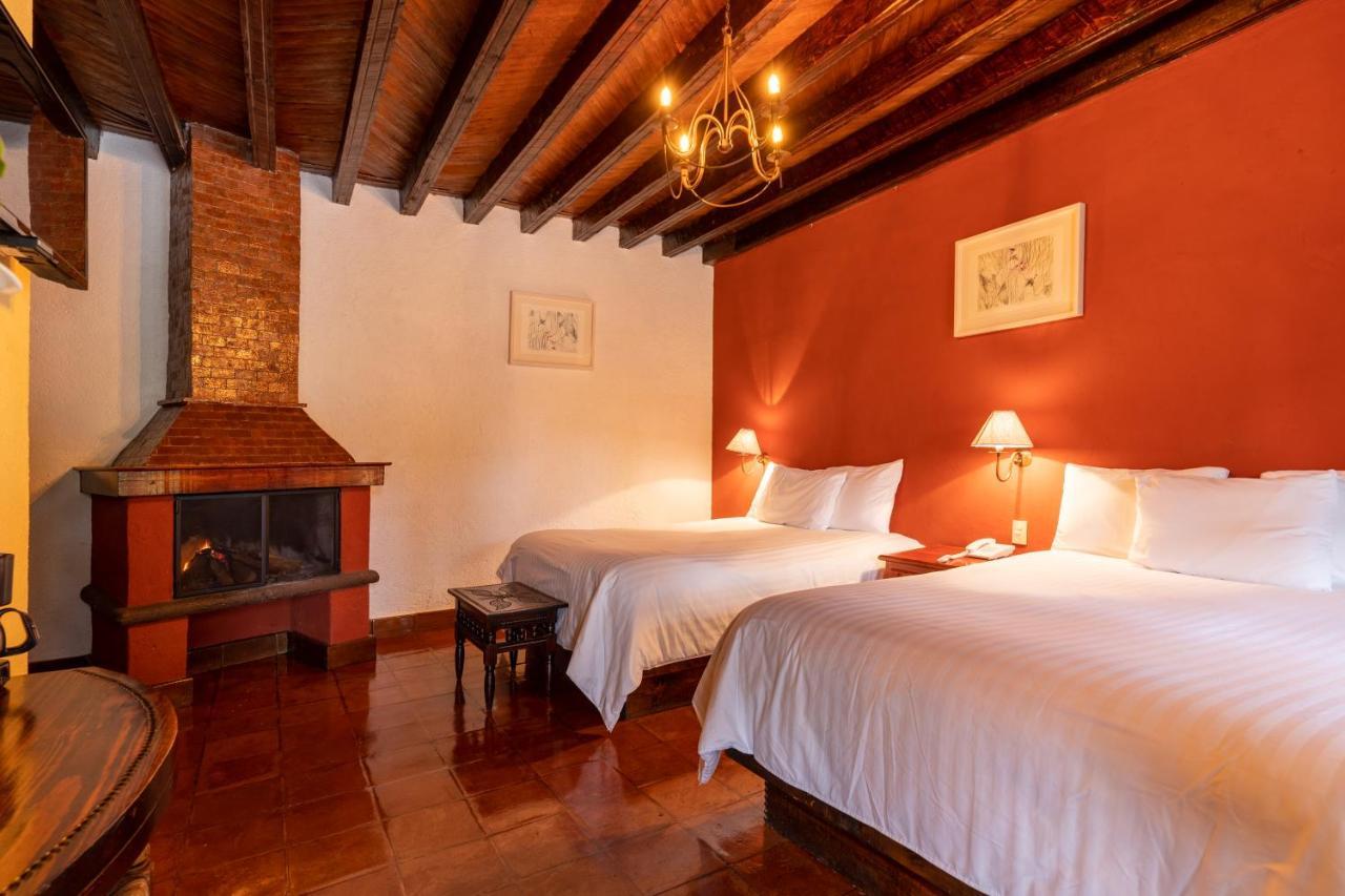 Hosteria San Felipe Patzcuaro Bagian luar foto