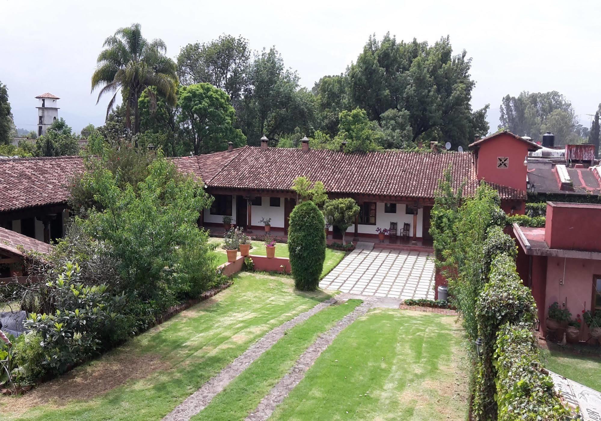 Hosteria San Felipe Patzcuaro Bagian luar foto
