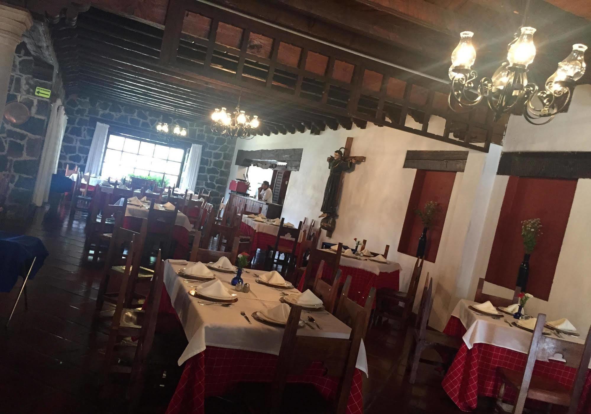 Hosteria San Felipe Patzcuaro Bagian luar foto